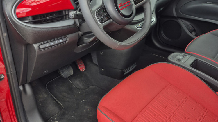 Fiat 500e RED